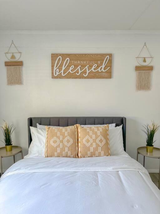 Sparkling Guest Home 2 Bedroom-15 Minutes To Clearwater Beach Exteriör bild